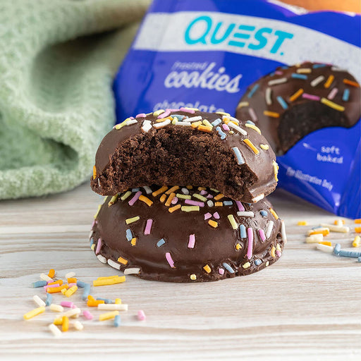 Quest Nutrition Frosted Cookies 8x25g Chocolate Cake - Chocolate at MySupplementShop by Quest Nutrition